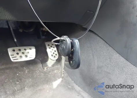 2004 Toyota Camry Solara Se Sport V6 z USA, uszkodzony, nr VIN 4T1CA38P64U014766